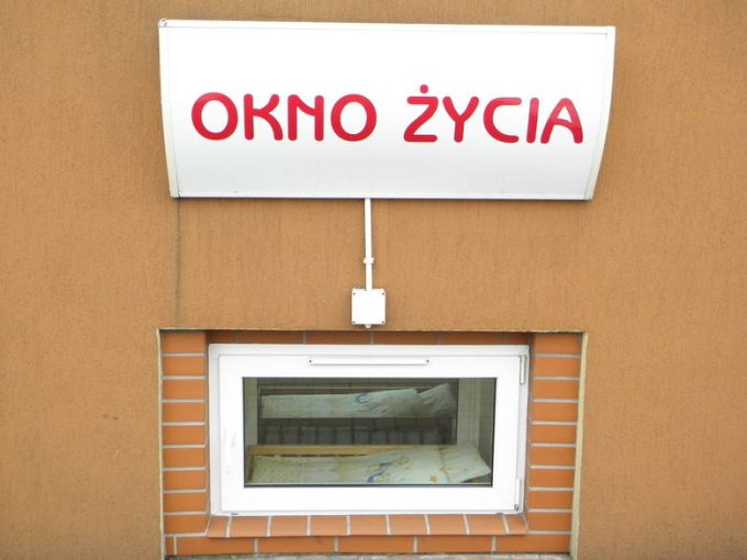 Okno życia w Częstochowie